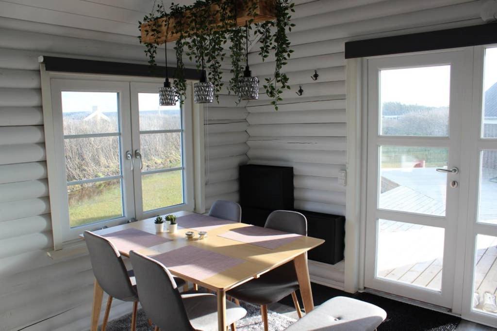 Hyggely - A Place By The Sea - Norre Lyngby Lokken Exterior photo